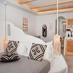 Antonia Studios Aparthotel