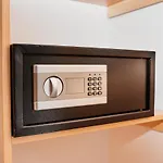 Antonia Studios Aparthotel