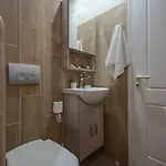 Antonia Studios 4*