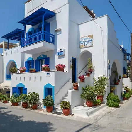 Апарт-отель Antonia Studios Naxos City