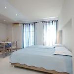Hotel apartamentowy Antonia Naxos City