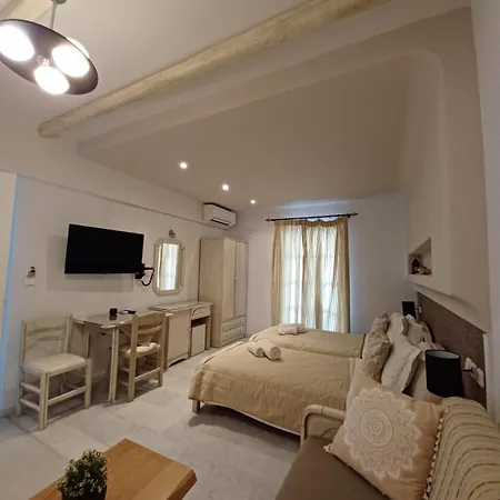 Апарт-отель Antonia Studios 4*