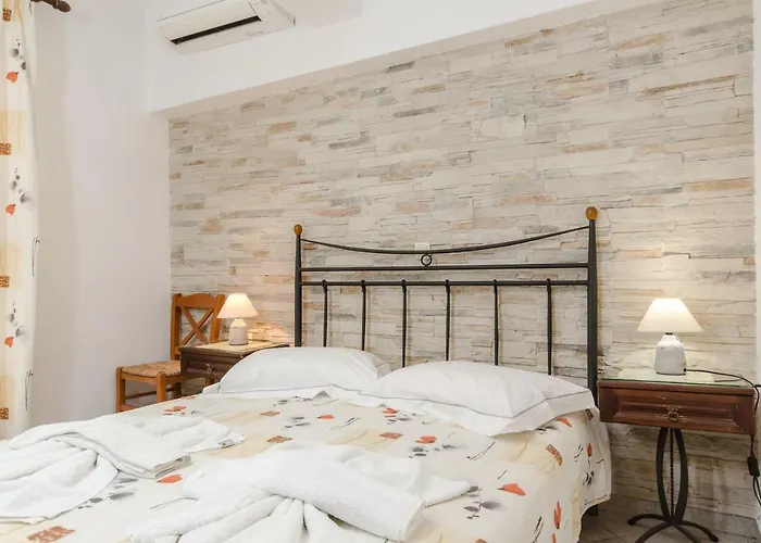 Antonia Studios Апарт-отель Naxos City