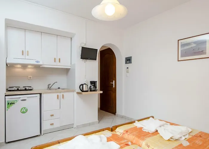 Antonia Studios Апарт-отель 4*